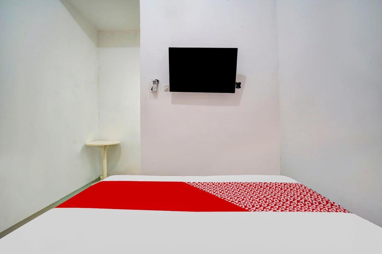 Super Oyo 91173 Guesthouse King Puntodewo Pakualaman Kültér fotó